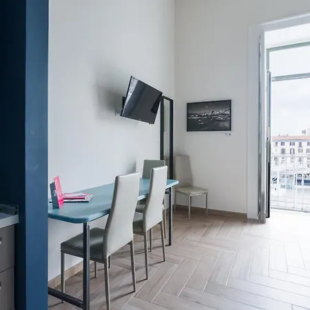 Aparthotel Station Housing By Dimorra 4*