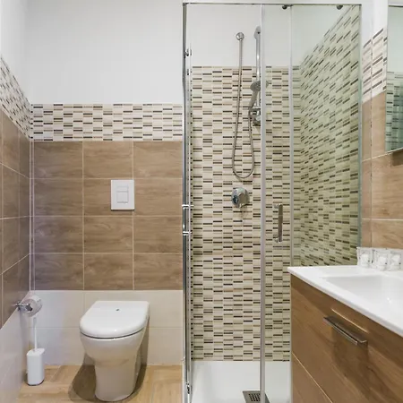 Station Housing By Dimorra Aparthotel Naples