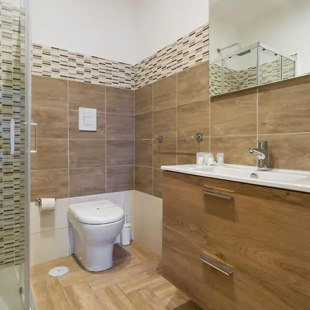 Station Housing By Dimorra Aparthotel