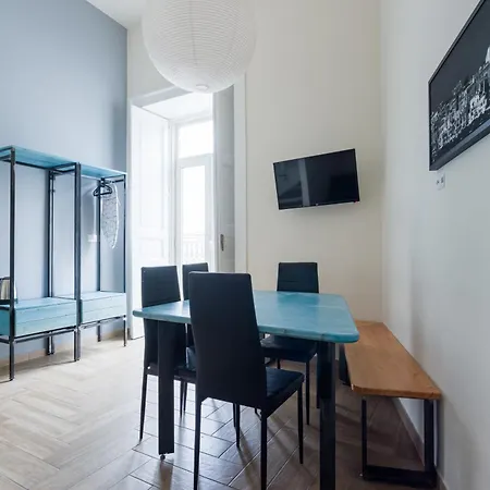 Station Housing By Dimorra Aparthotel Naples